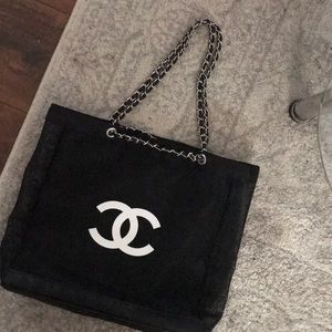 Black Tote bag with Chain Strap